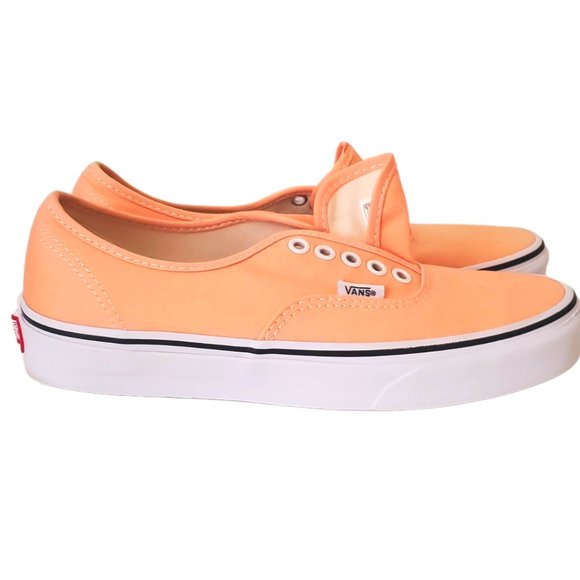 SOLD 🥳Vans Unisex Shoes NWOT - Picture 7 of 9